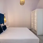 Palm Island Hotel