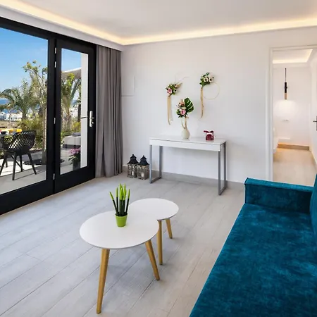 ホテル Palm Island イメロヴィグリ